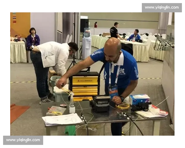 全国光纤熔接技能大赛实操比拼与创新应用展示