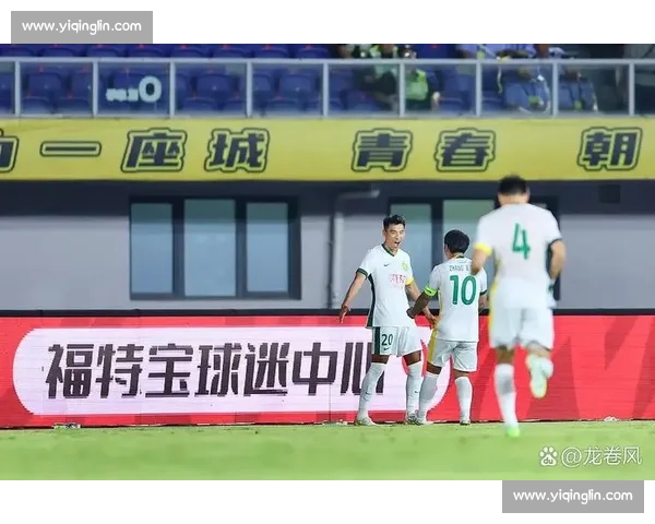 国安华夏对决激战正酣，双方全力以赴争夺重要胜利